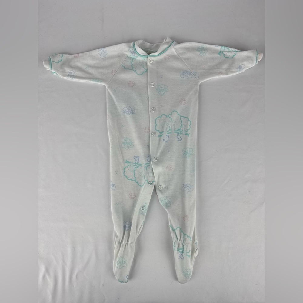 Vintage 80’s Alexis Unisex Baby Full Button Footed Onsie